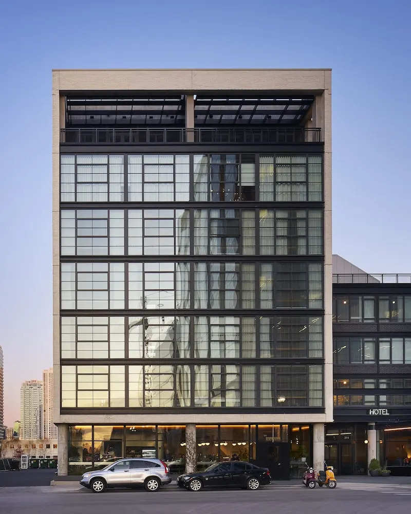 Foto - The Emily Hotel