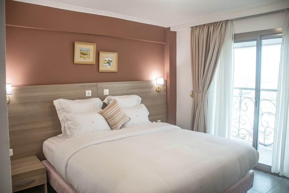 FAYA Hotel