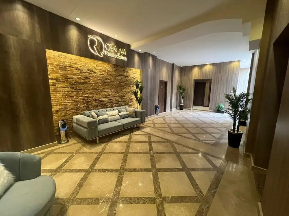 Foto - Rotana Palace Suites