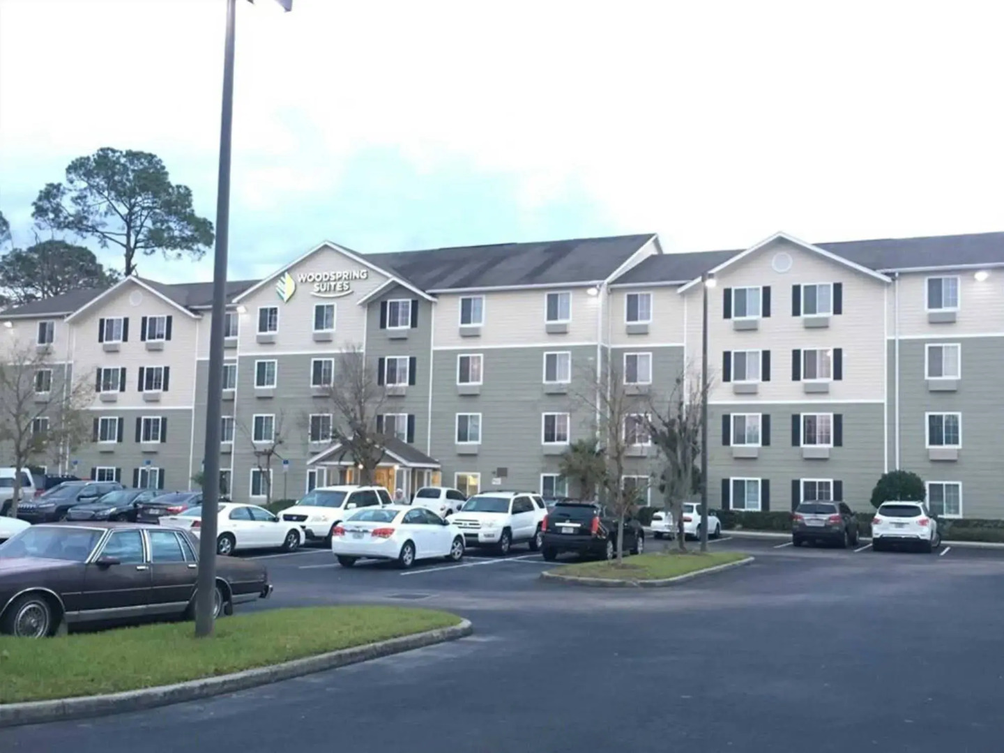 Photo - WoodSpring Suites Jacksonville Beach Blvd