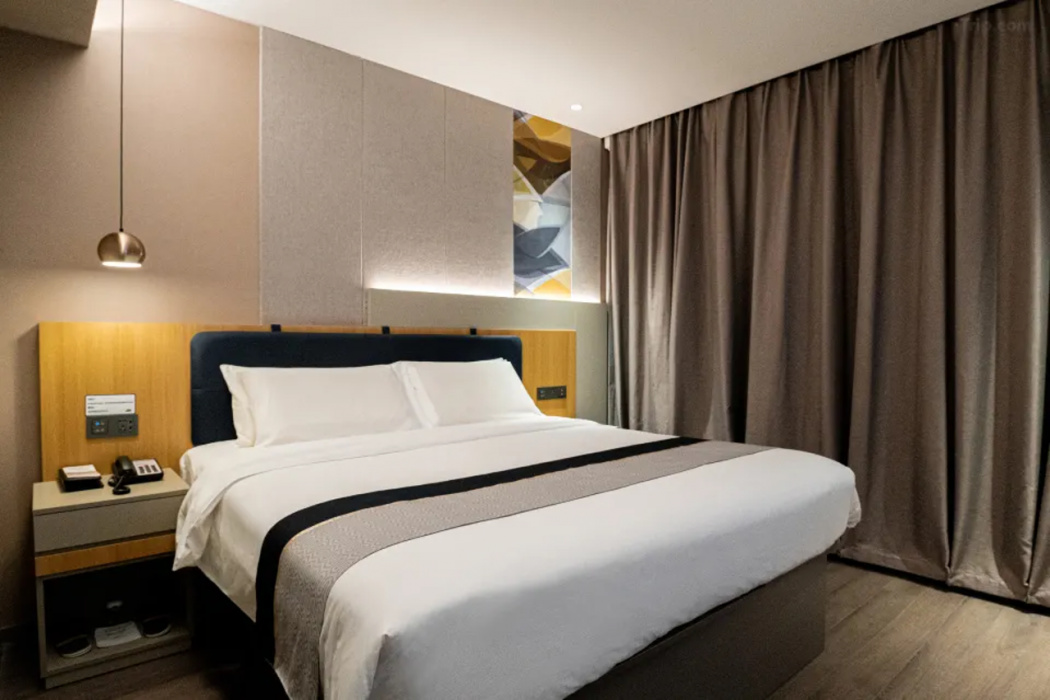 Home Inn Business Hotel (Jinzhou Liaoshen Battle Memorial Hall Shiqiaozi Early Market Branch）