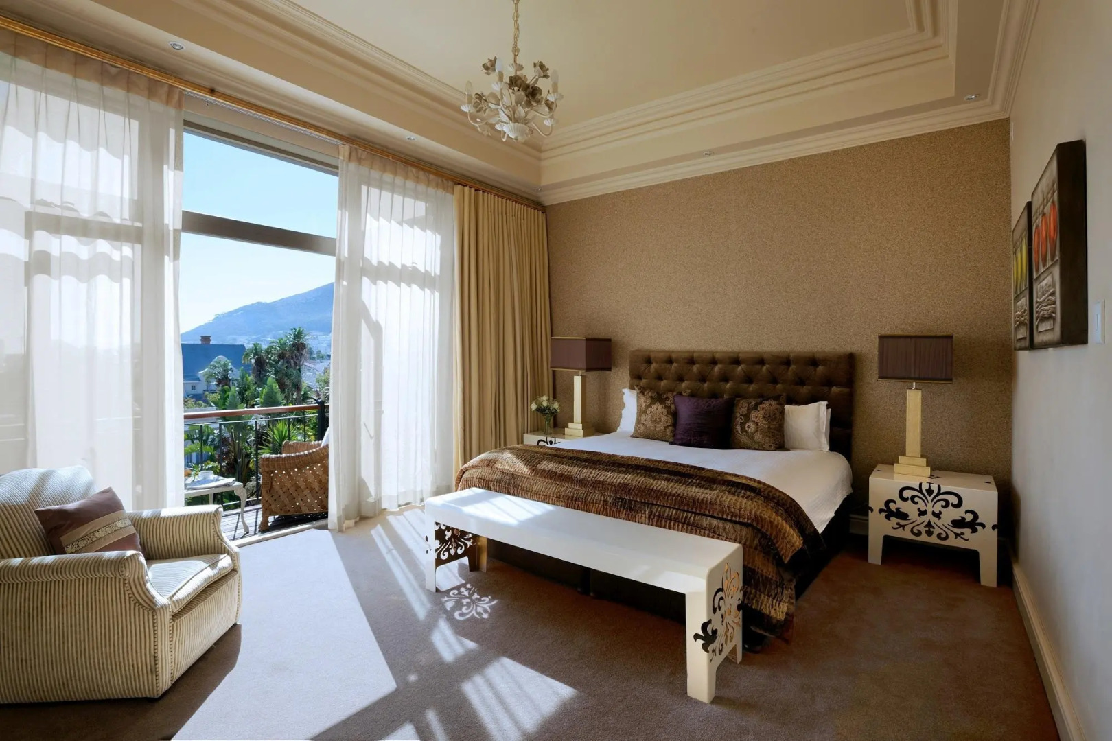 Foto - The Clarendon - Fresnaye