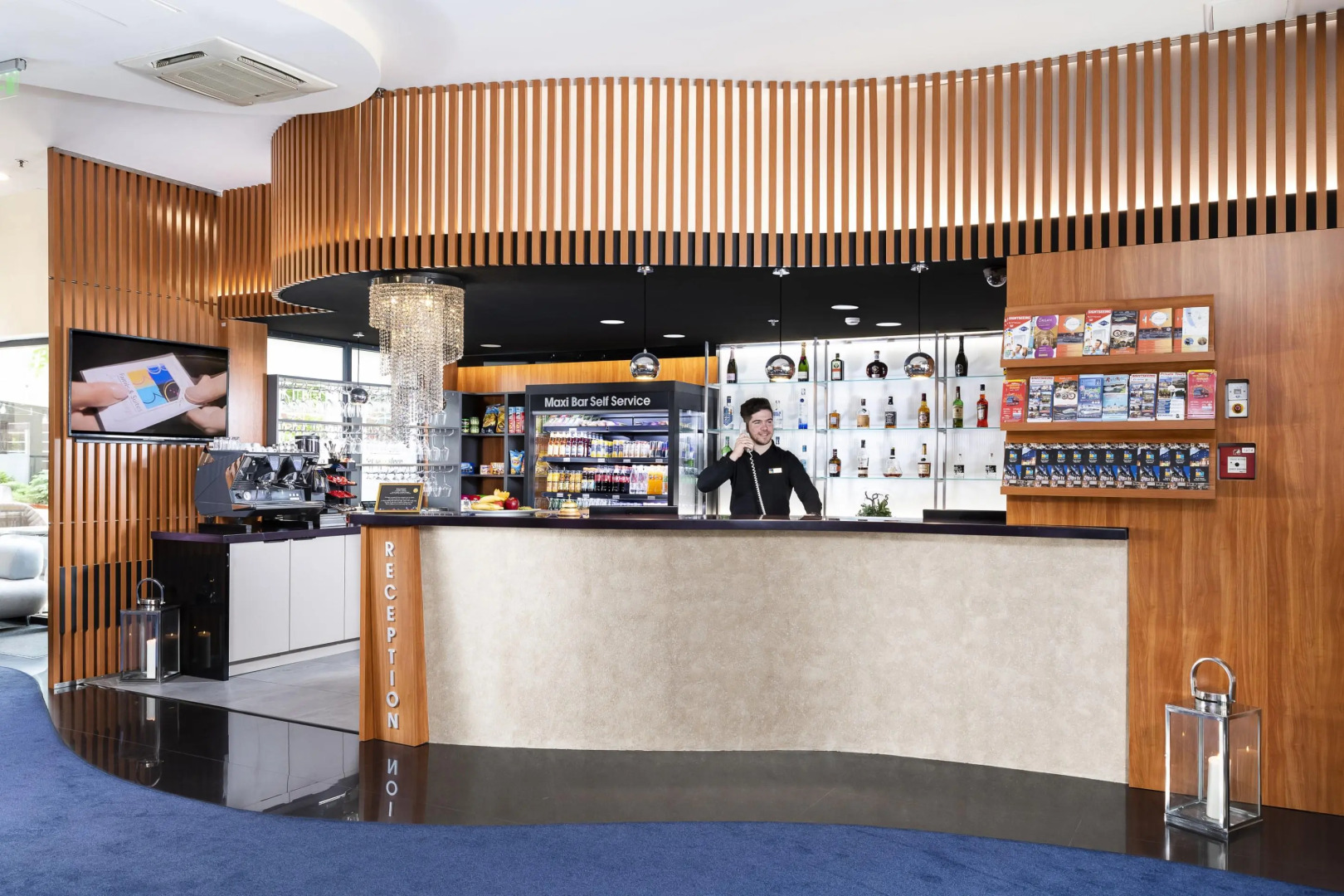 Photo - Bo33 Hotel Family & Suites