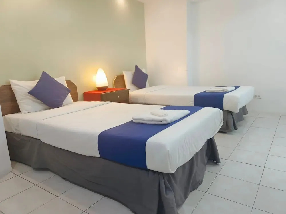 Foto - Alley 8 Makati