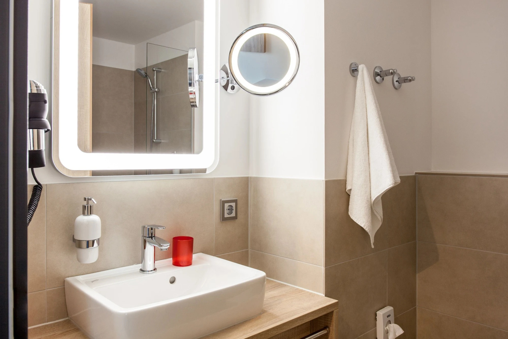 Photo - Stay! Hotel Boardinghouse