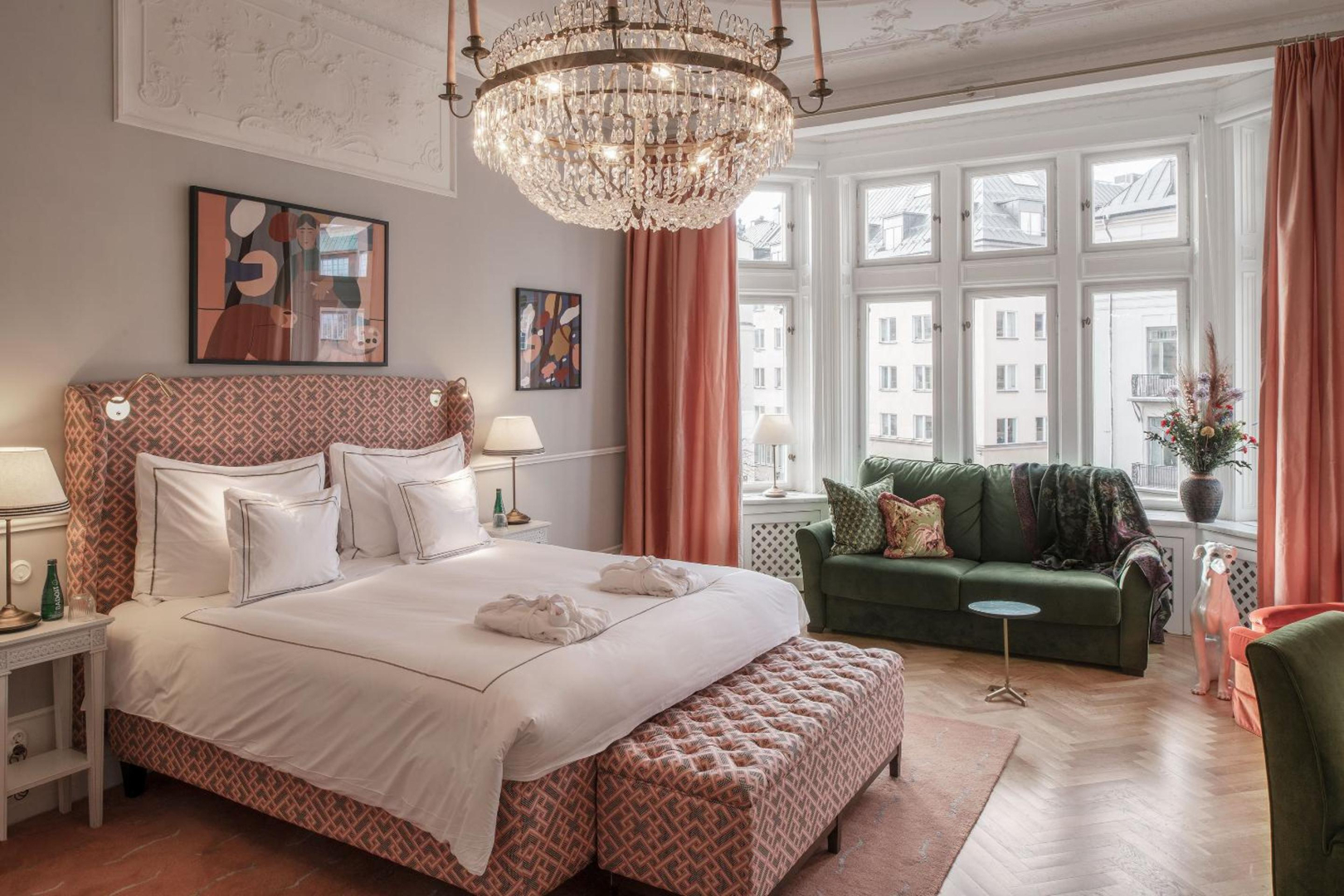 Photo - The Sparrow Hotel