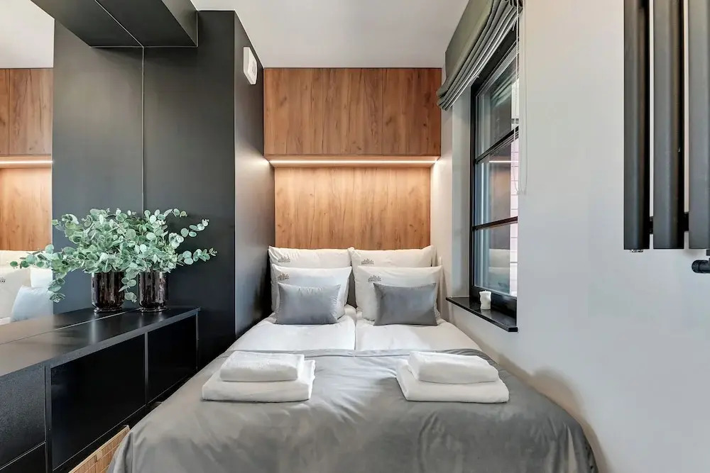 Photo - DOKI Living Suites - Foodhall & Parking by Downtown Apartments