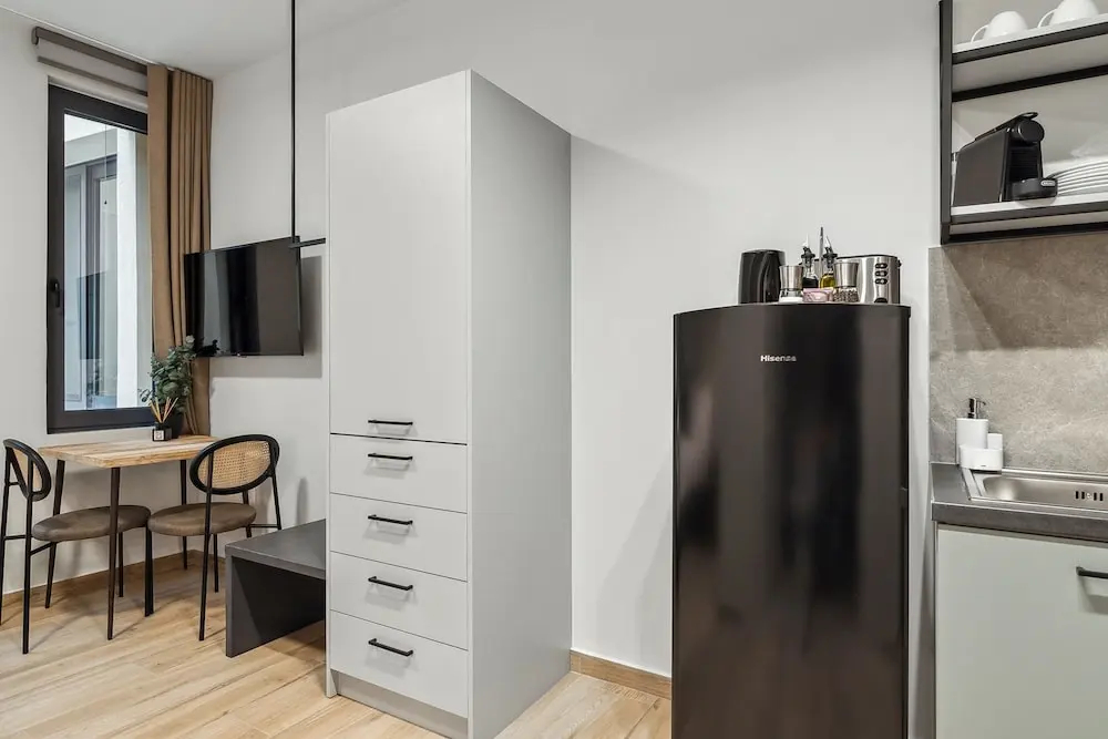 Photo - Limehome Athens Solonos City Center