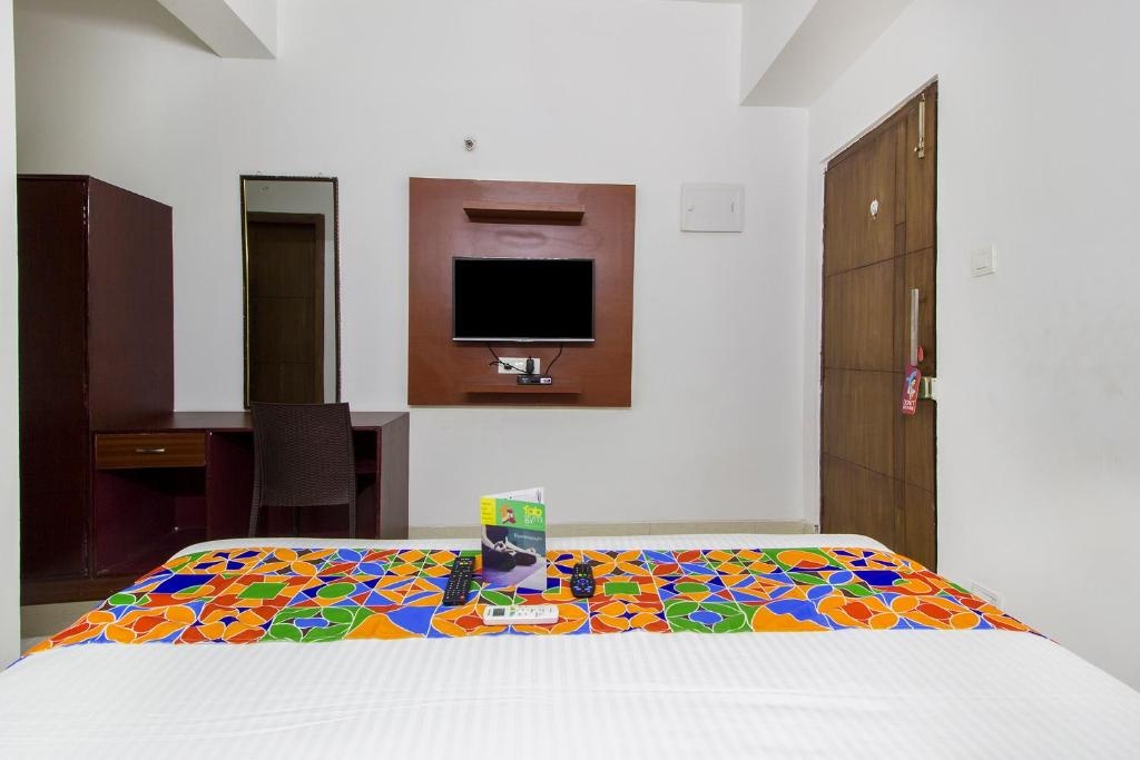 Photo - FabHotel Limestone Suites