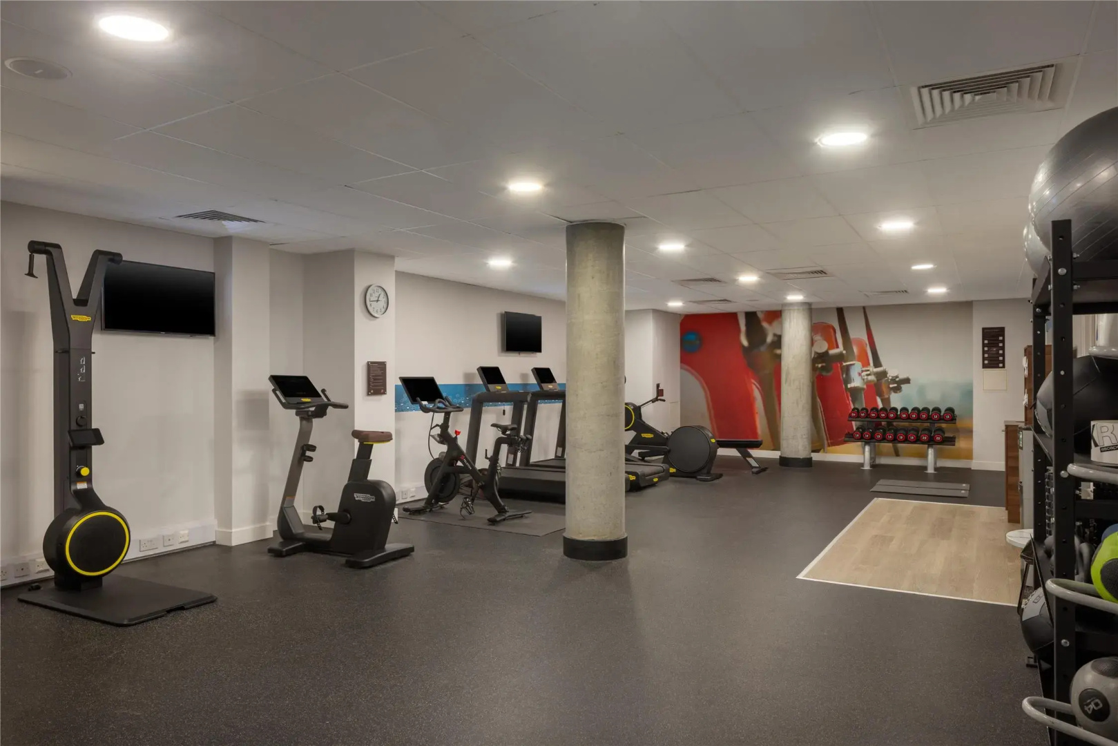 Photo - Hampton by Hilton London Stansted Airport