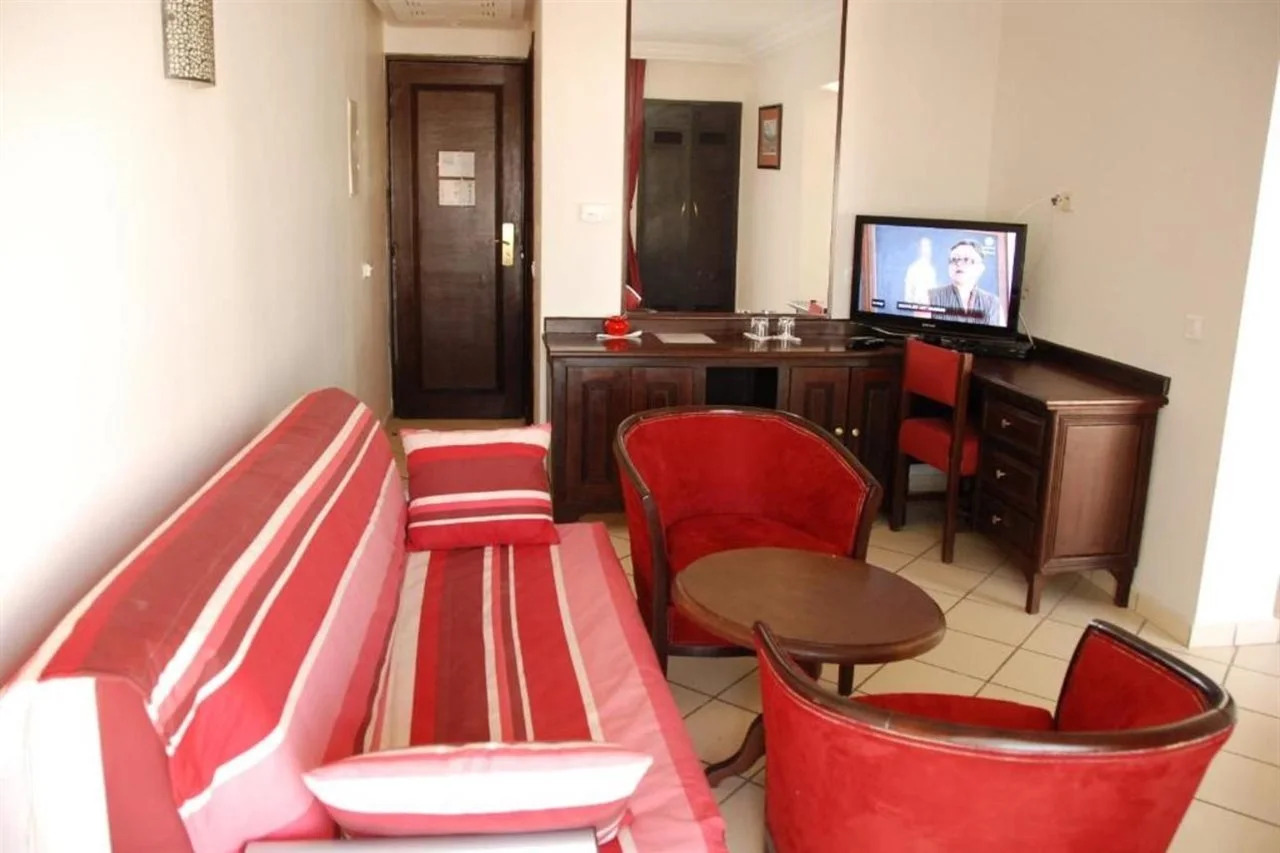 Photo - New Farah Hotel