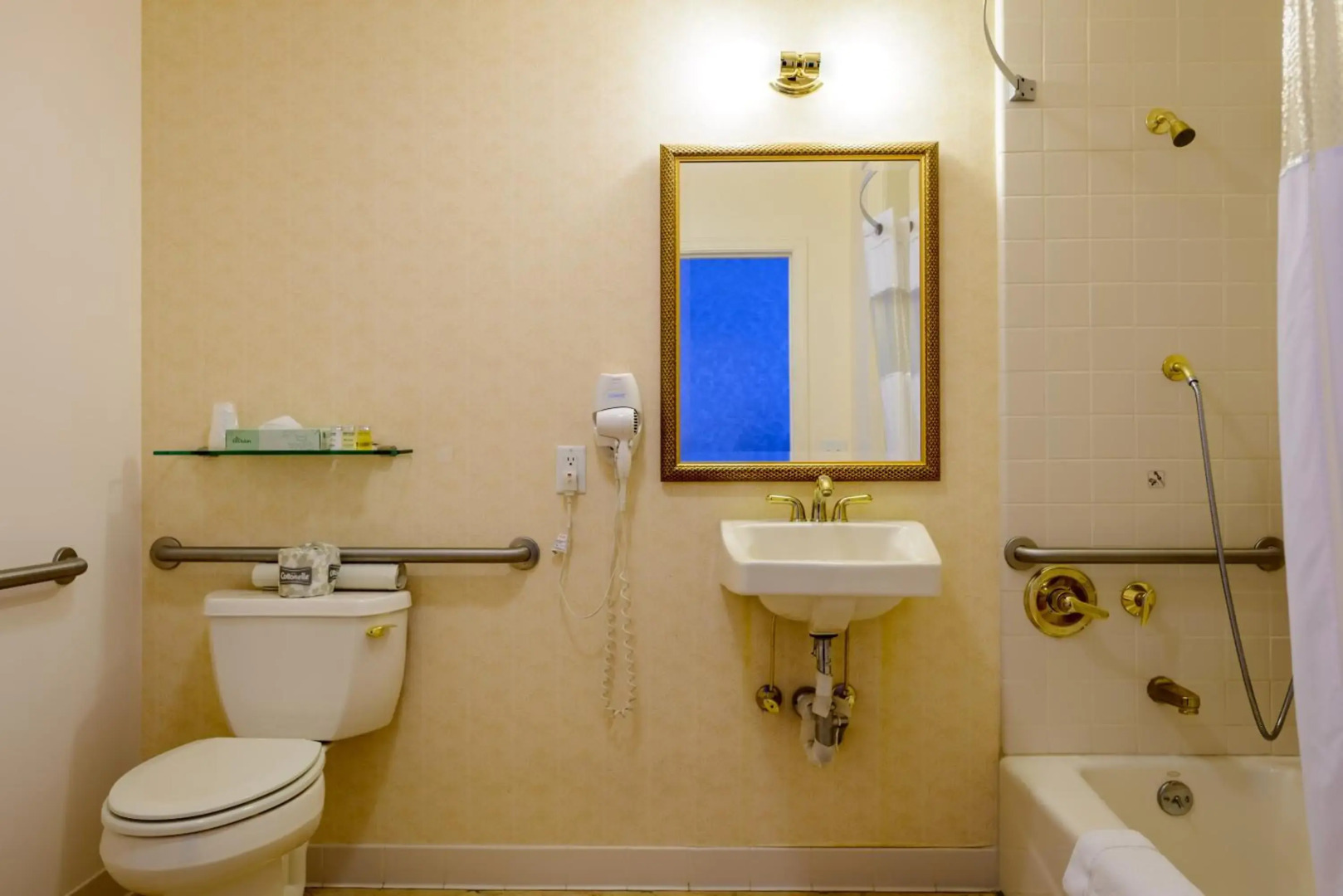 Photo - SW Hotel