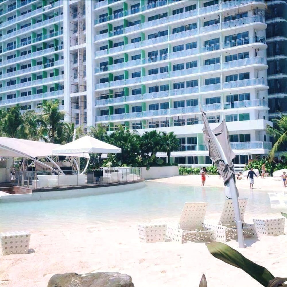 Photo - 2 BR Condo by JAD at Azure Urban Resort Residences