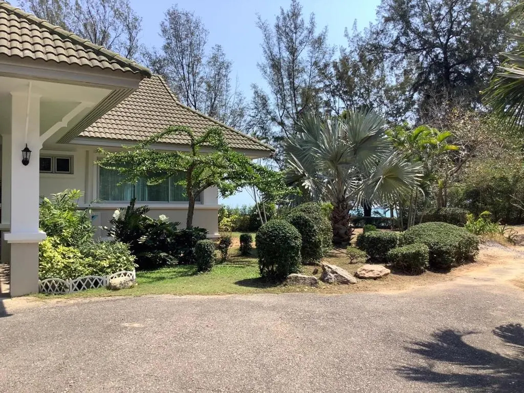 Foto - Seapine Beach Golf and Resort Hua Hin