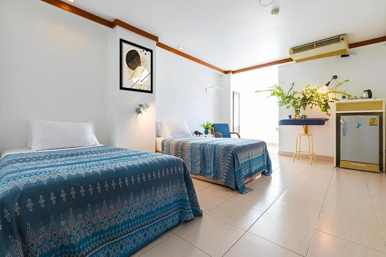 Photo - Collection O Howard Square Boutique Hotel
