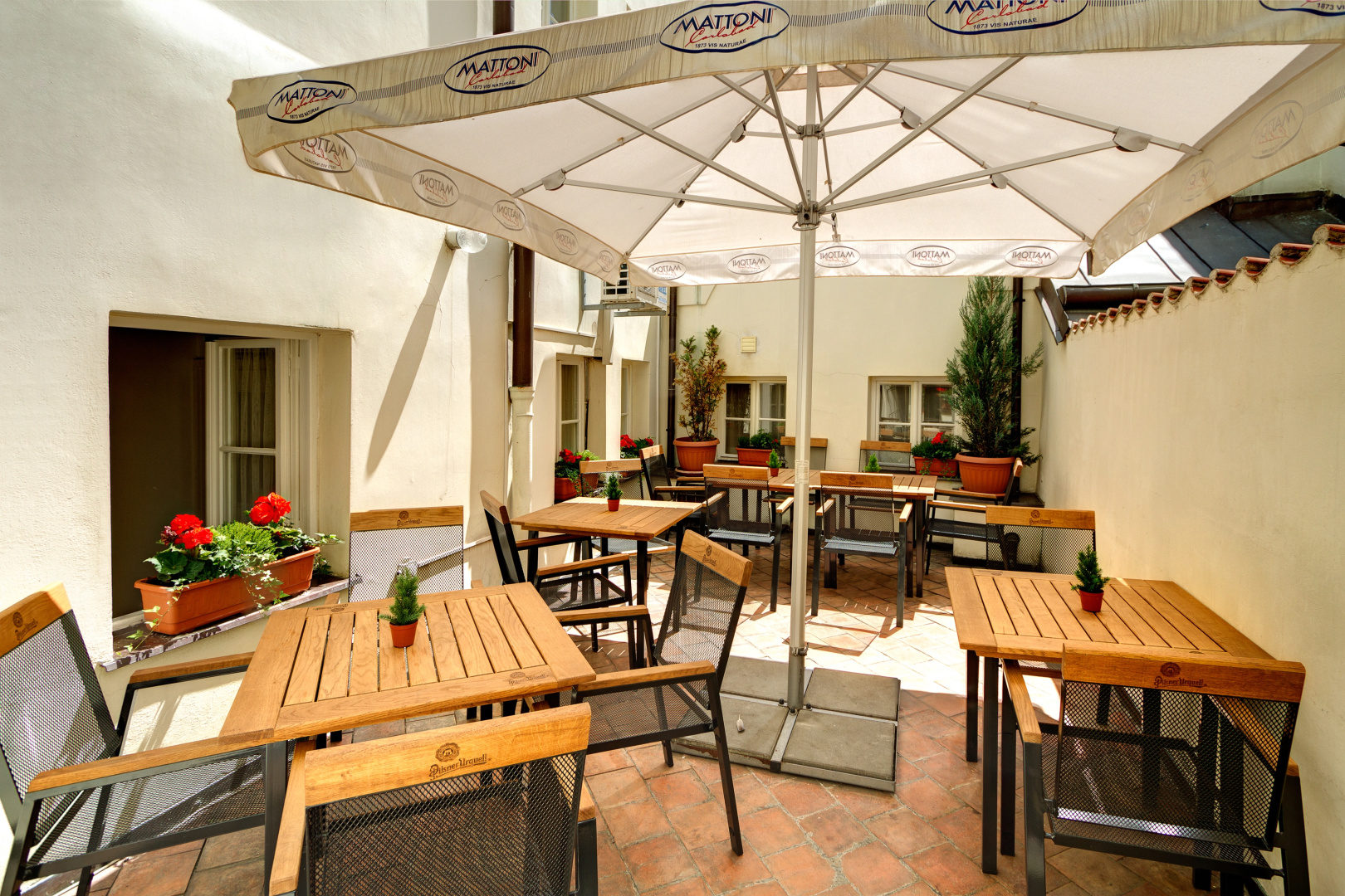 Photo - Red Lion Hotel