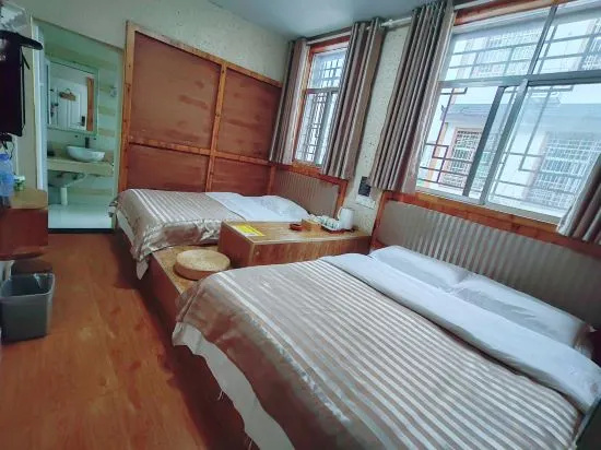 Zhangjiajie Wutong Hostel