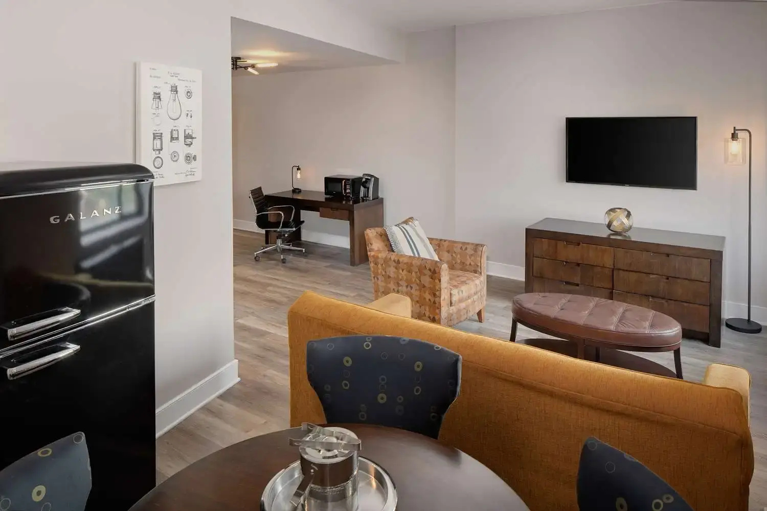 Photo - Watt Hotel Rahway, Tapestry Collection by Hilton