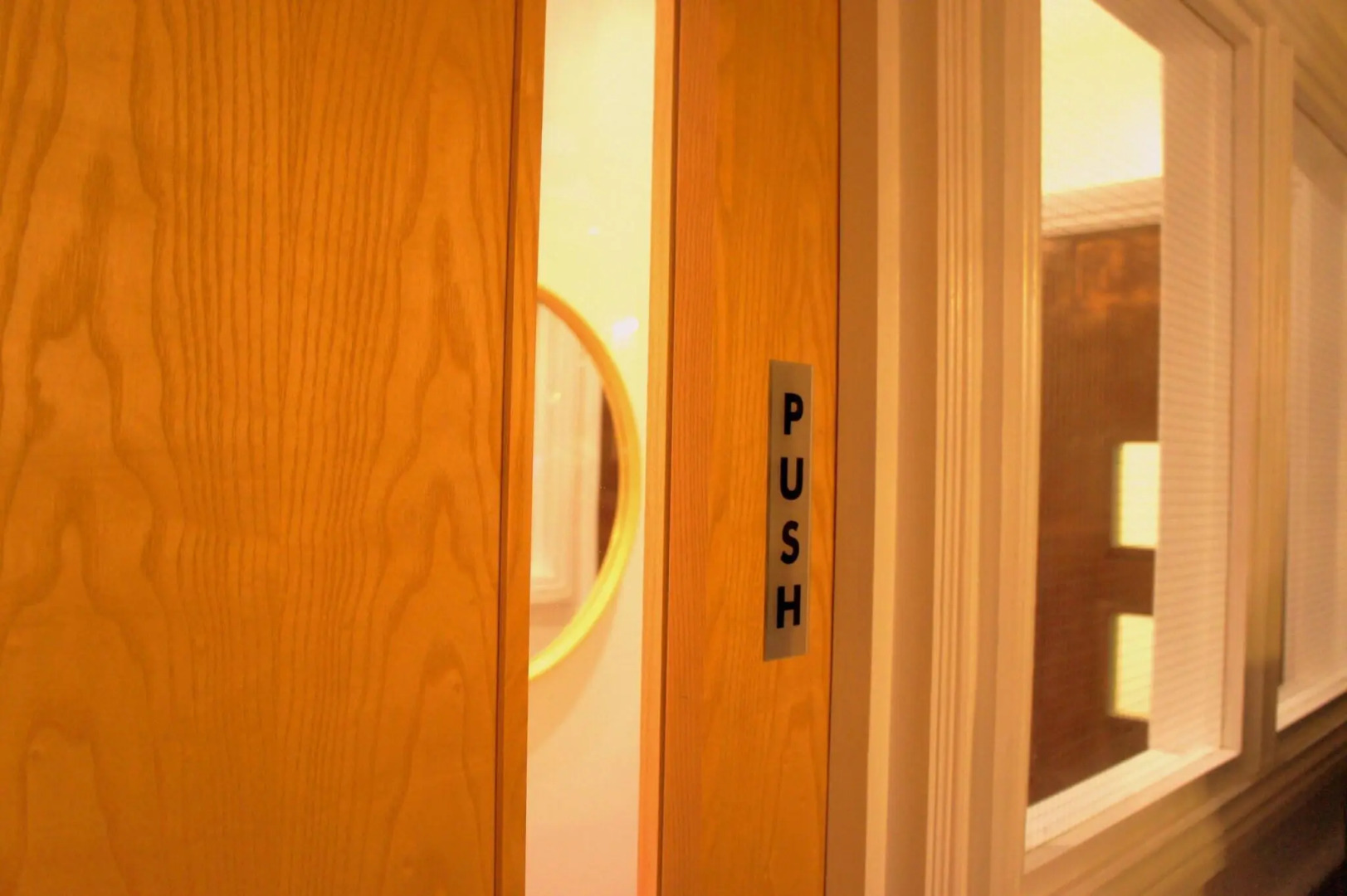 Photo - Plaza London Hotel