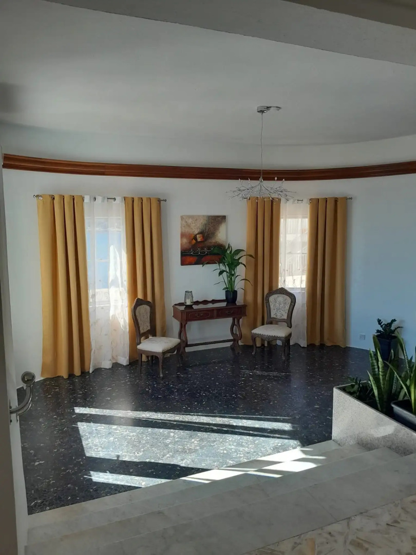 Foto - Ambassador Hotel