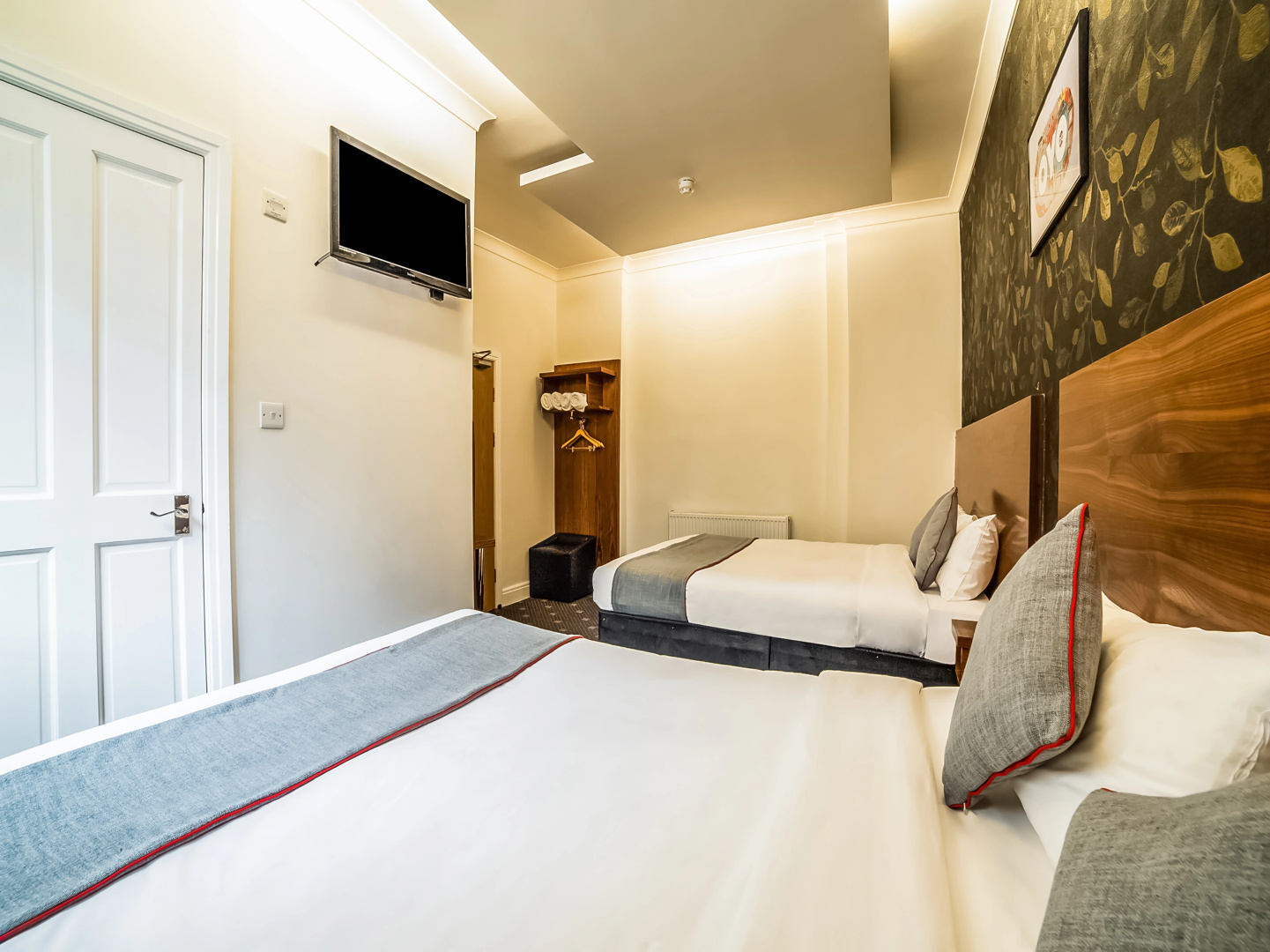Photo - The Park Hotel