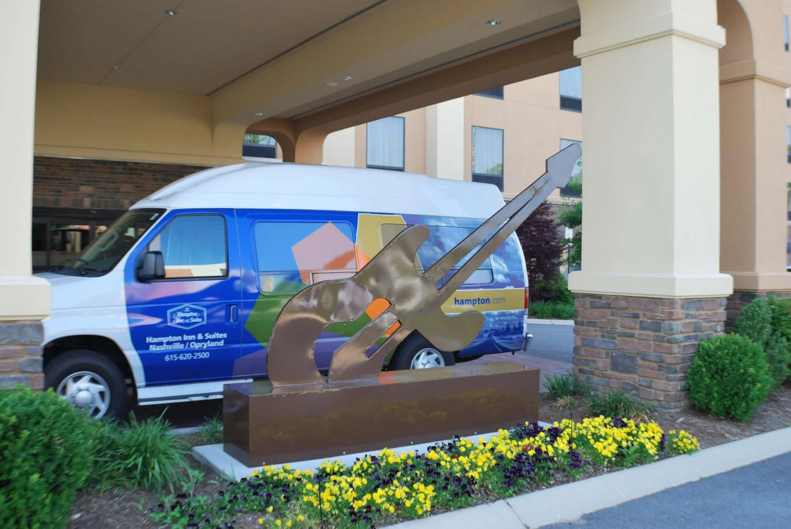 Photo - Hampton Inn & Suites Nashville @ Opryland