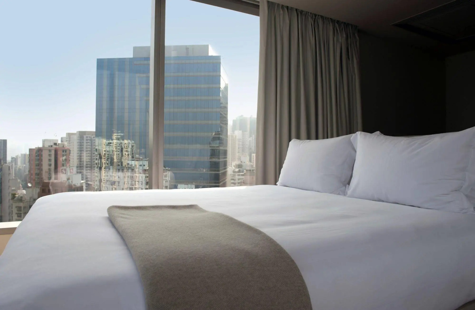 Photo - Twenty One Whitfield