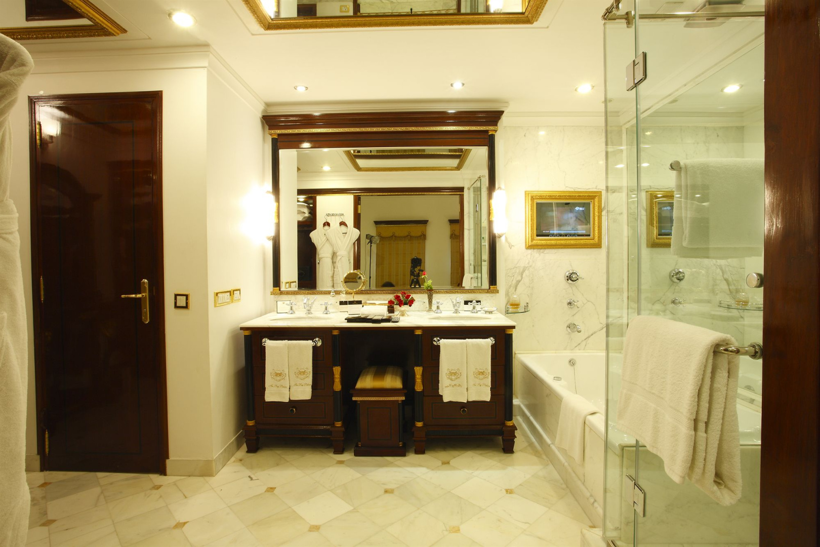 Photo - The Raj Palace