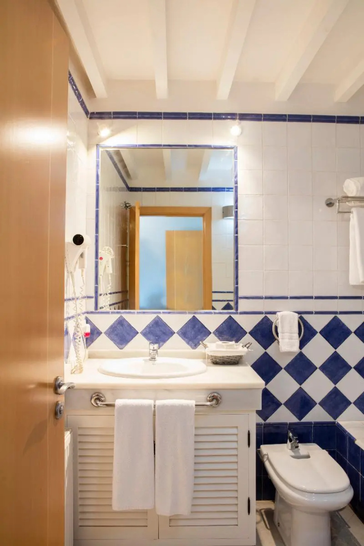 Photo - Hotel Tugasa Castillo de Castellar