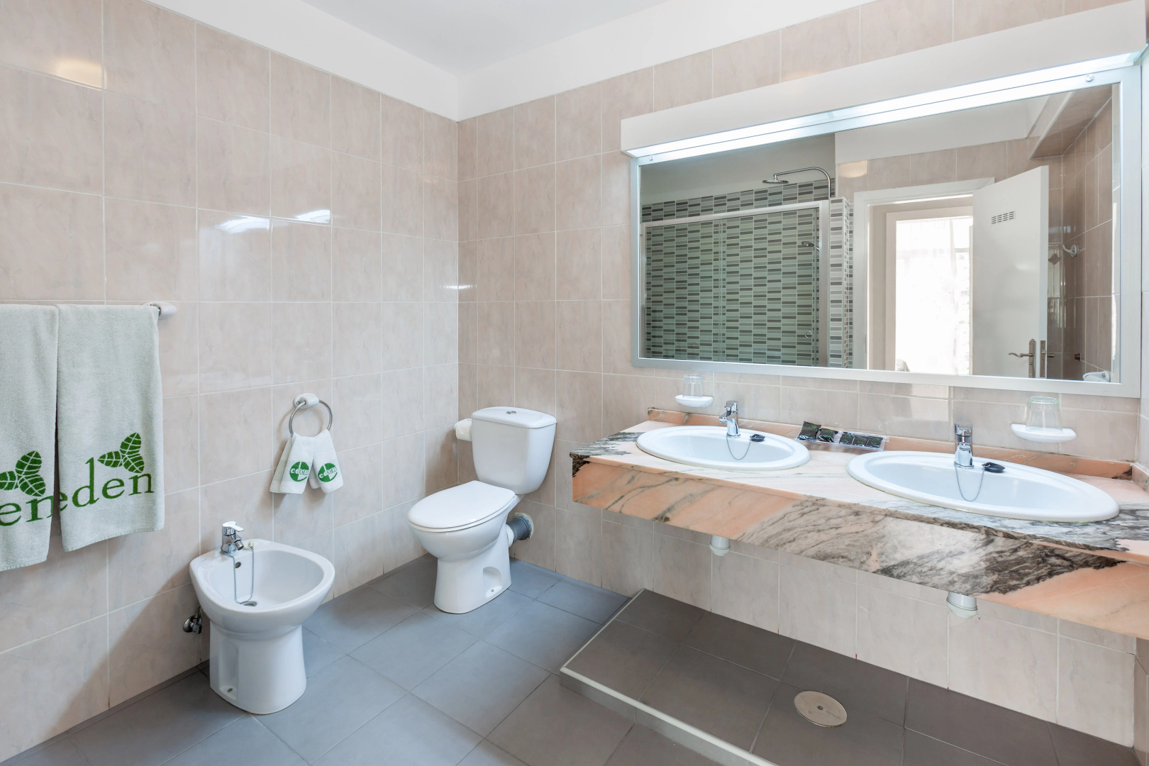 Foto - Parque Vacacional Eden