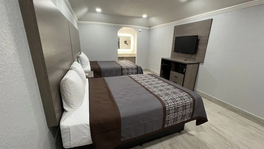 Foto - Kiwi Inn Capital O Houston - Hwy 249