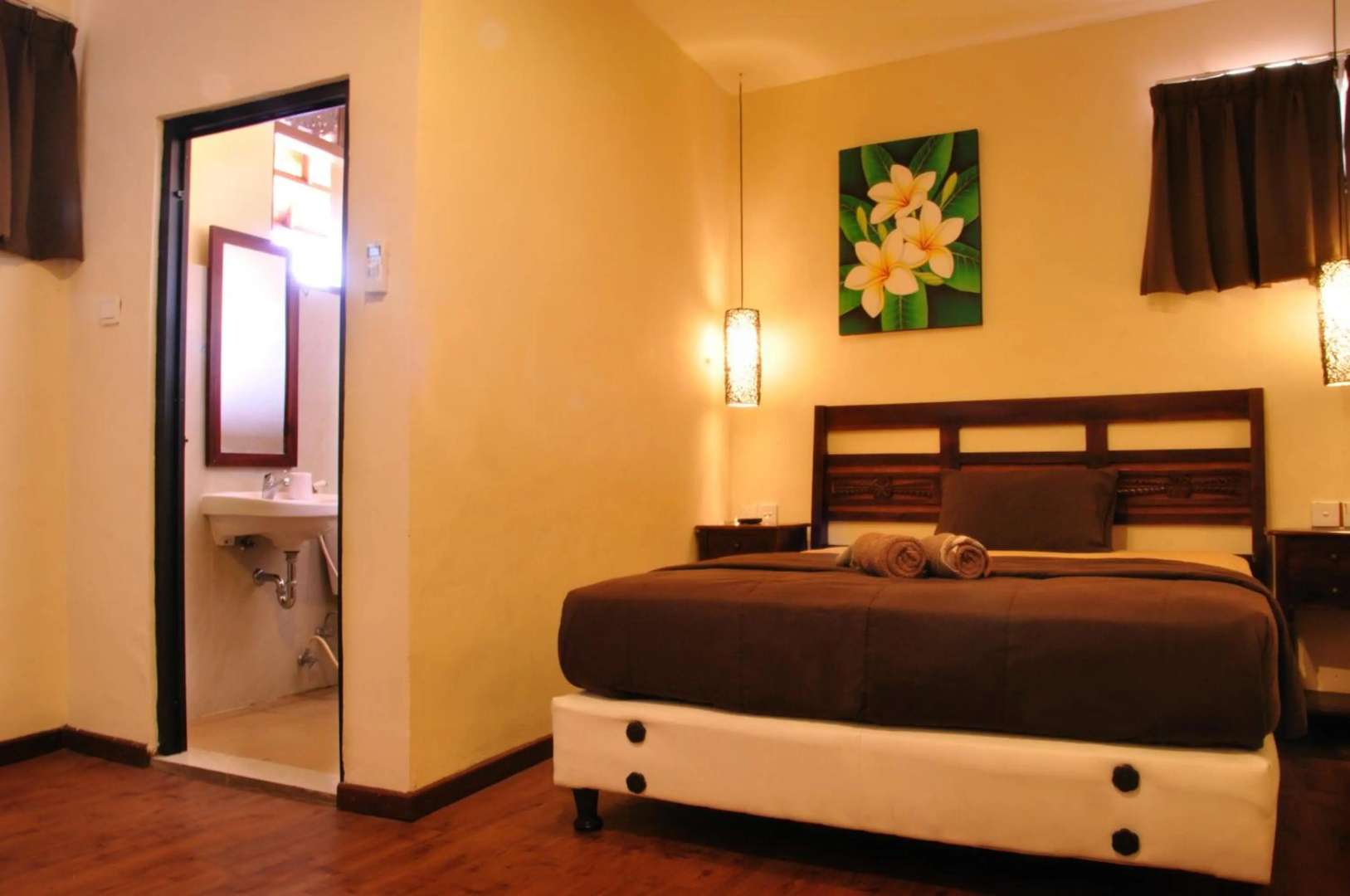 Photo - Bemo Corner Guest House