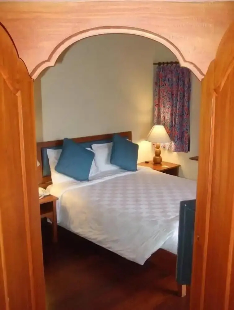Photo - Strawberry Hill Hotel & Restaurant