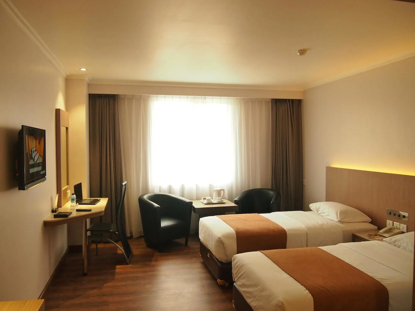 Foto - Orchardz Hotel Industri Jakarta Kemayoran