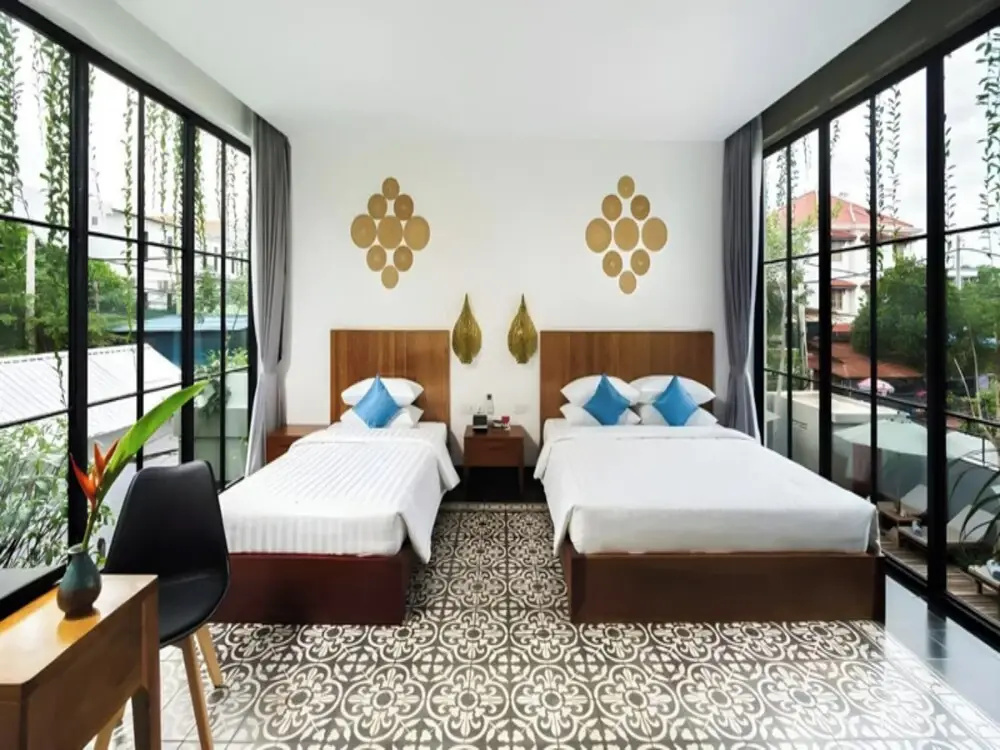 Photo - Family Suite with Balcony