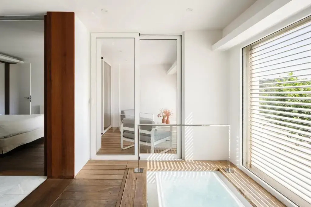Photo - Les Elmes - Hôtel, Spa & Plage Privée