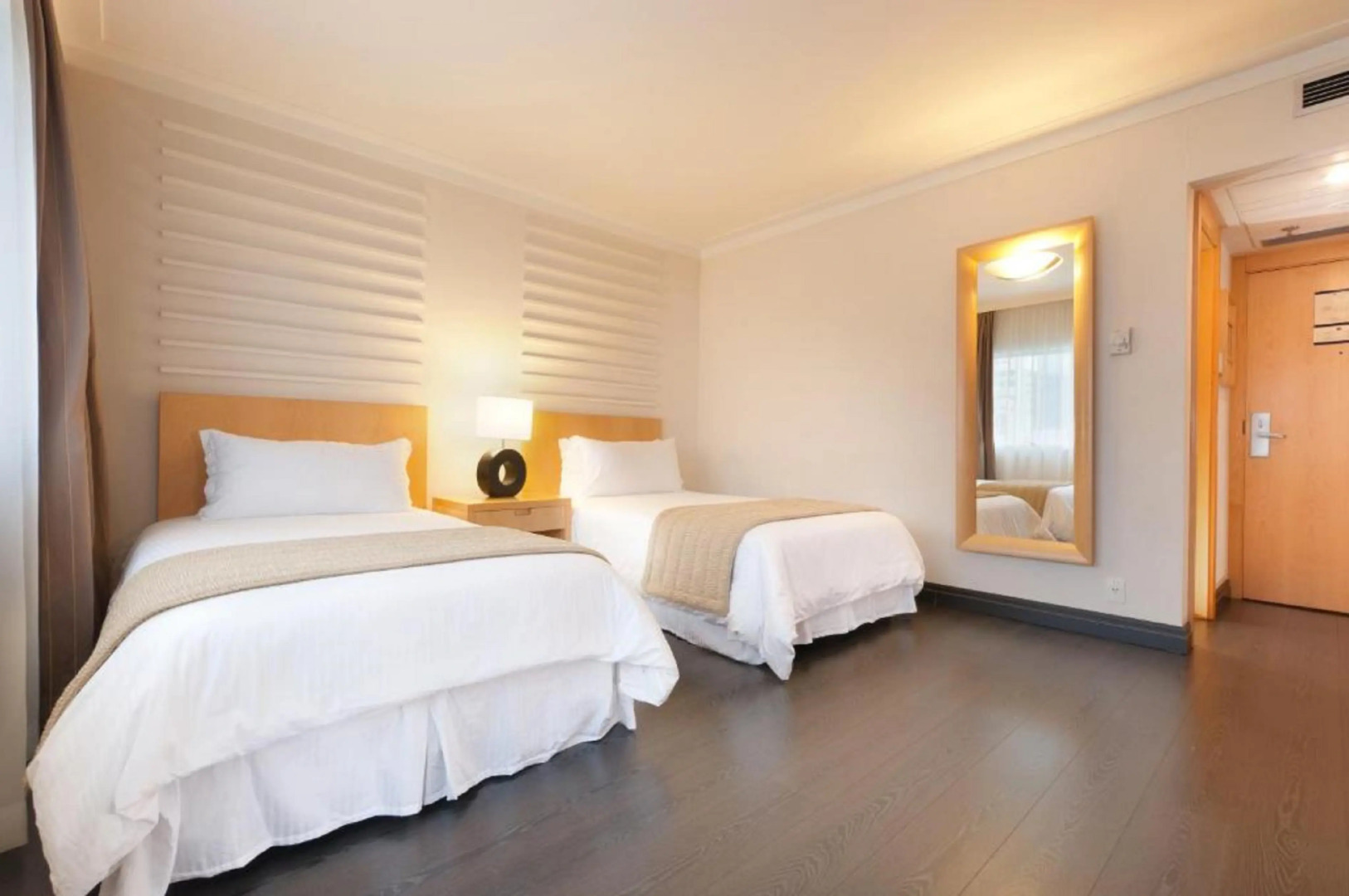 Photo - Intercity São Paulo Paulista