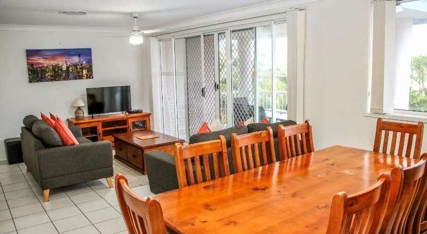 Photo - Surfers Beach Holiday Apartments