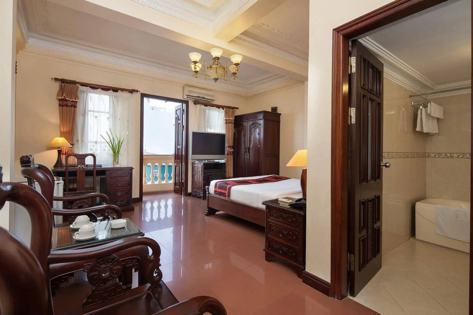 Foto - Lucky 2 Hotel & Travel