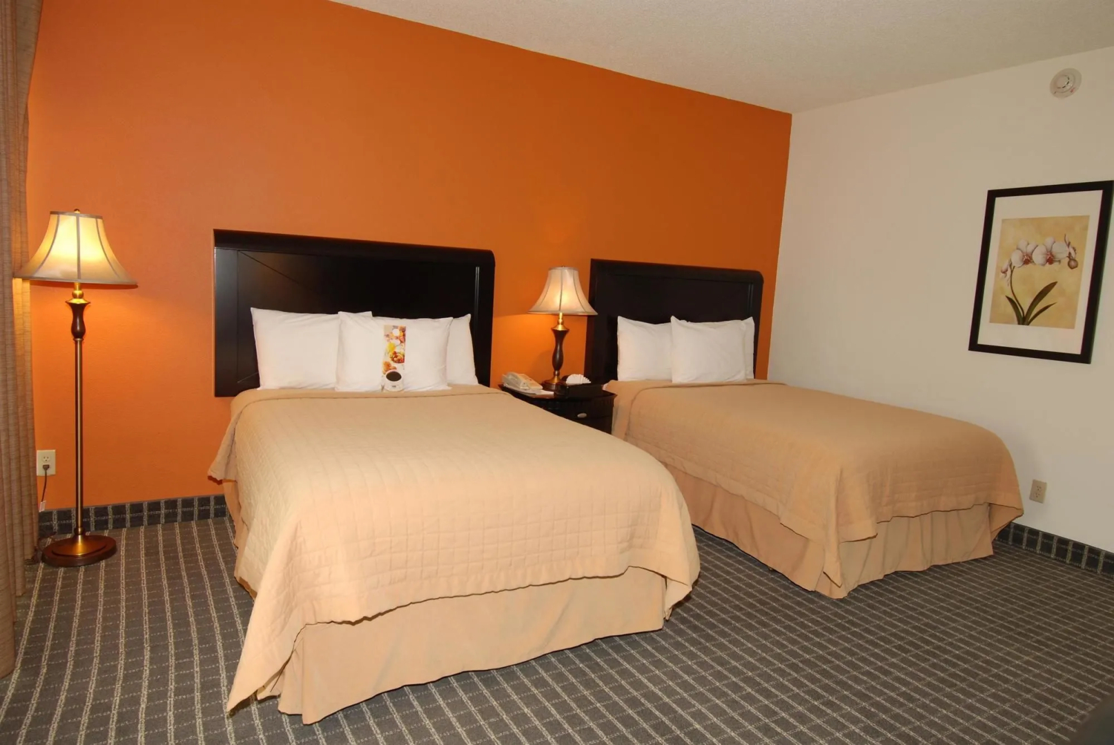Photo - Oakland Airport Executive Hotel