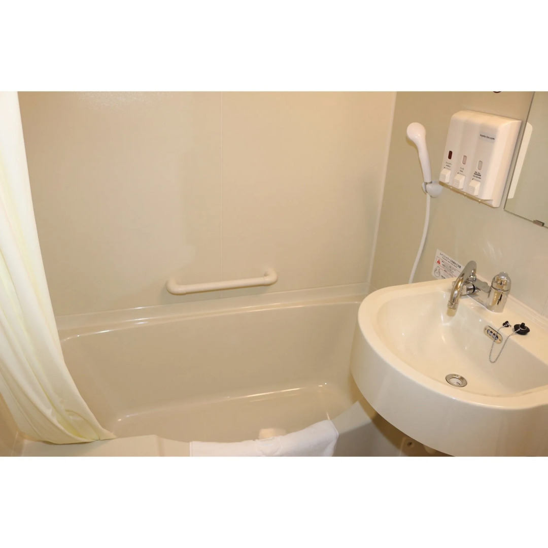 Photo - Toyoko Inn Tokyo Ikebukuro Kita guchi No 2