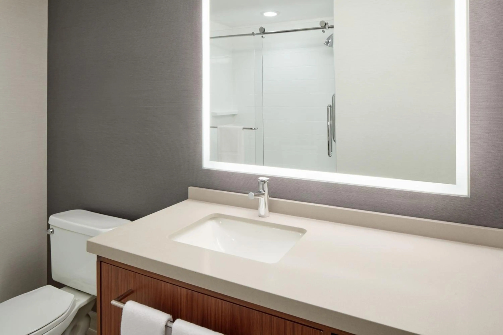 Foto - Courtyard by Marriott Mississauga - Airport Corporate Centre West