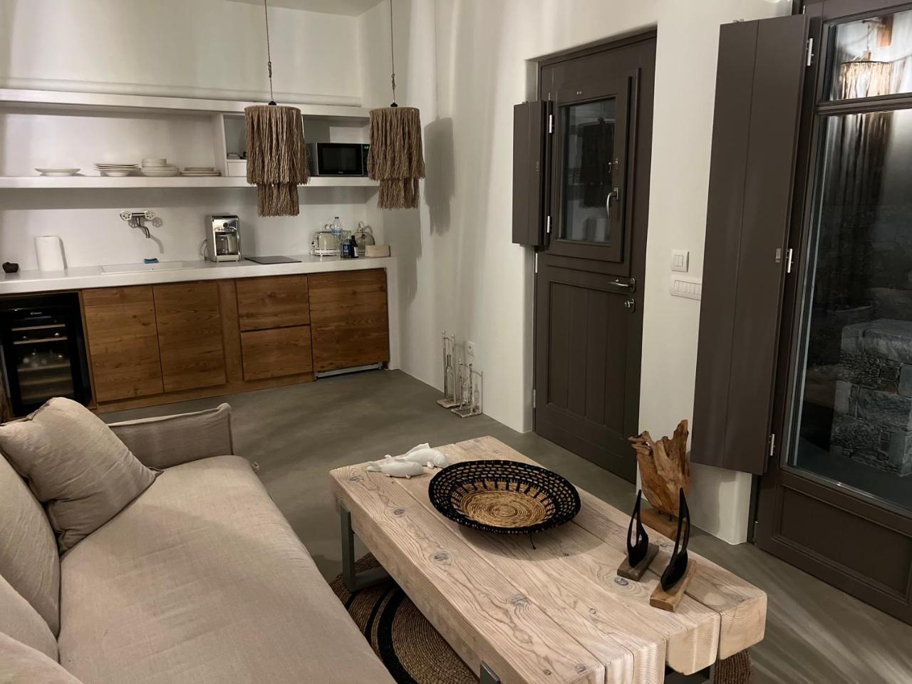 Zetine Suites Sikinos, Bild 19 von 21