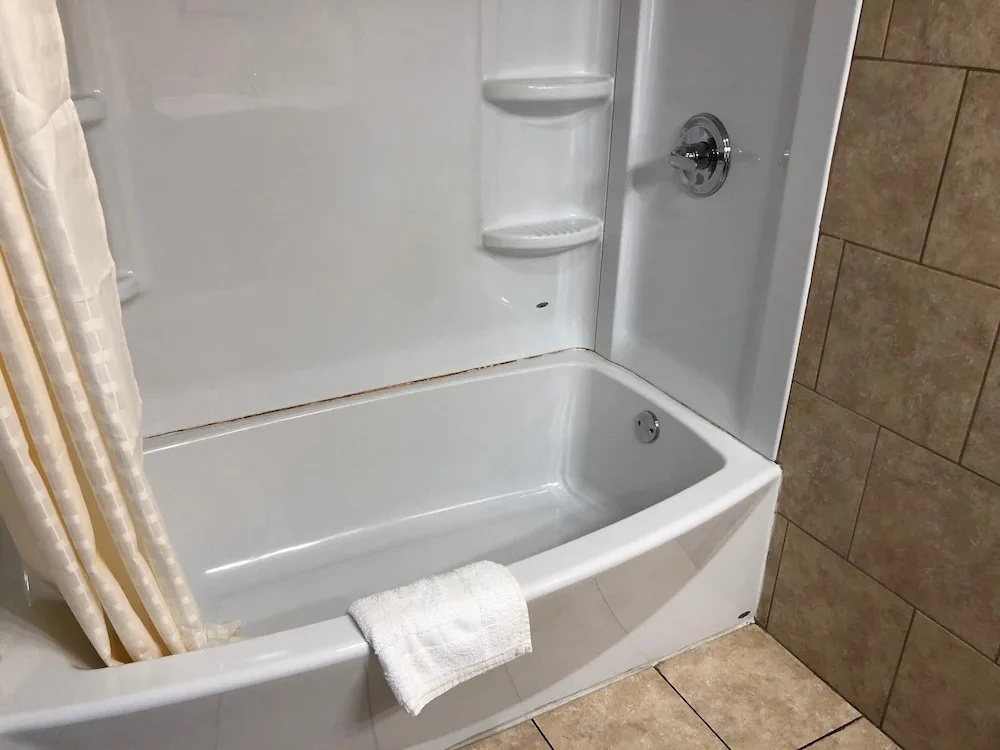 Photo - Country Town N Suites