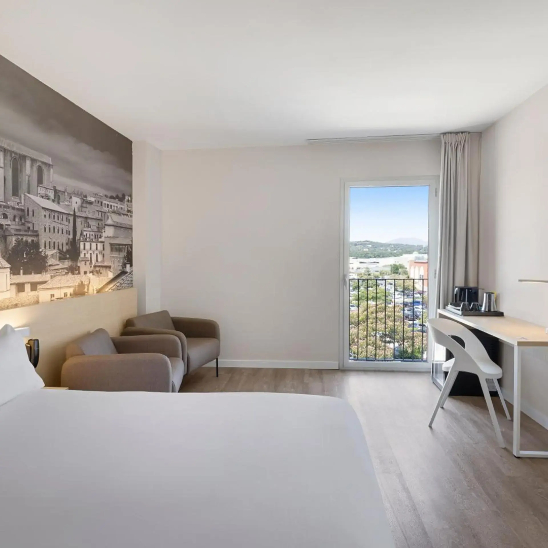Foto - B&B HOTEL Girona 3