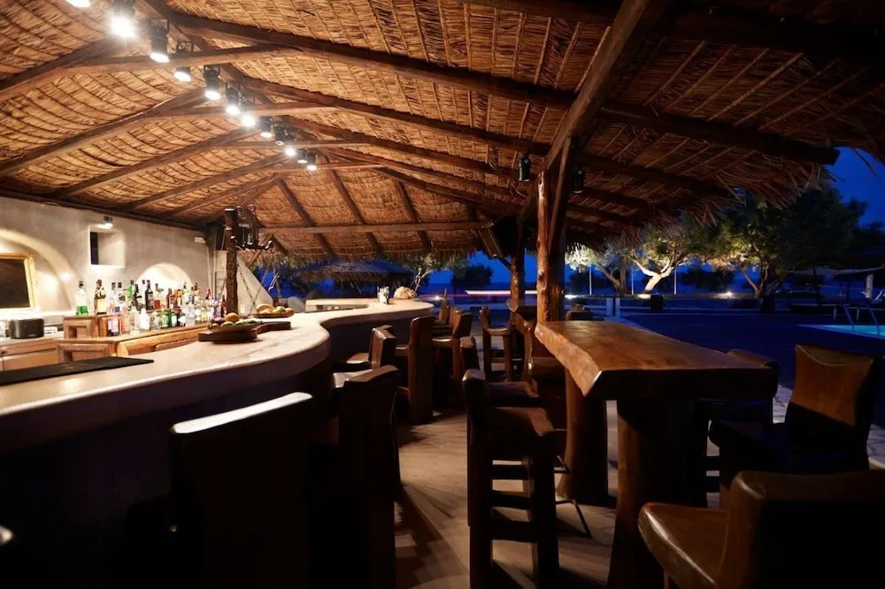 Foto - Black Rose Beach Suites