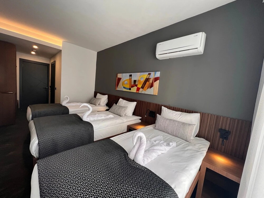 Photo - Wolf Of The City Hotel & Spa