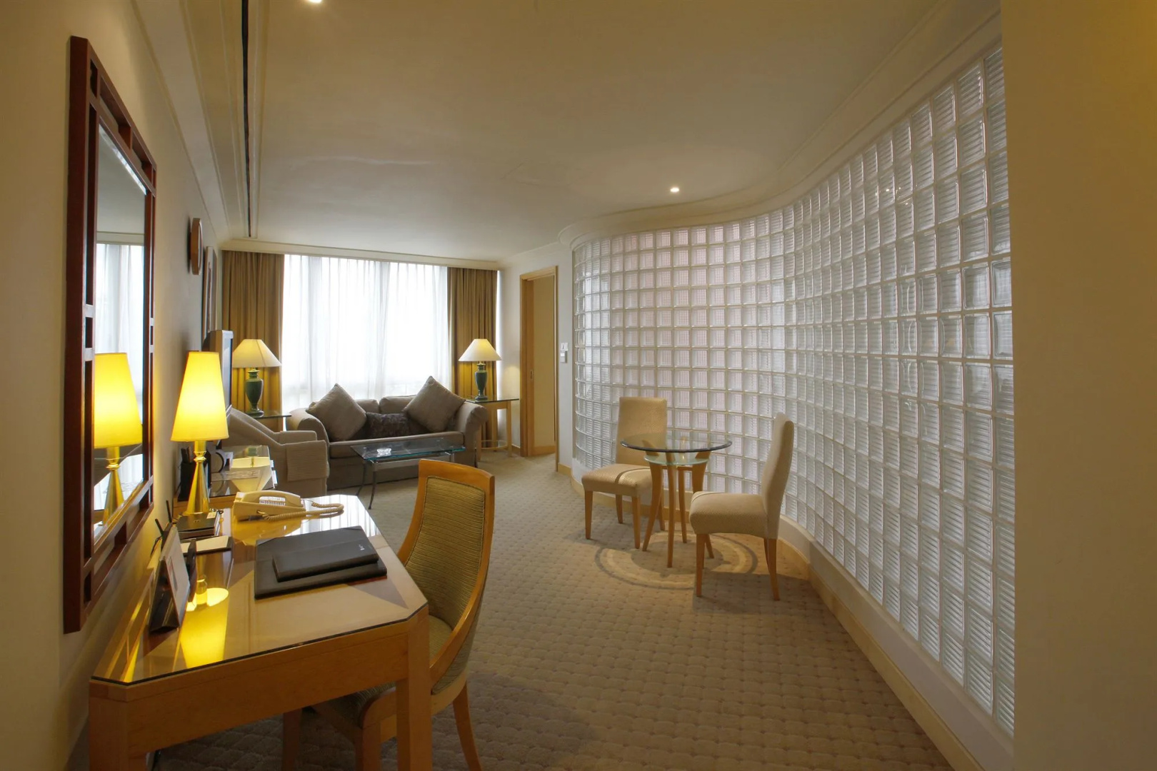 Foto - Lanson Place Winsland, Singapore