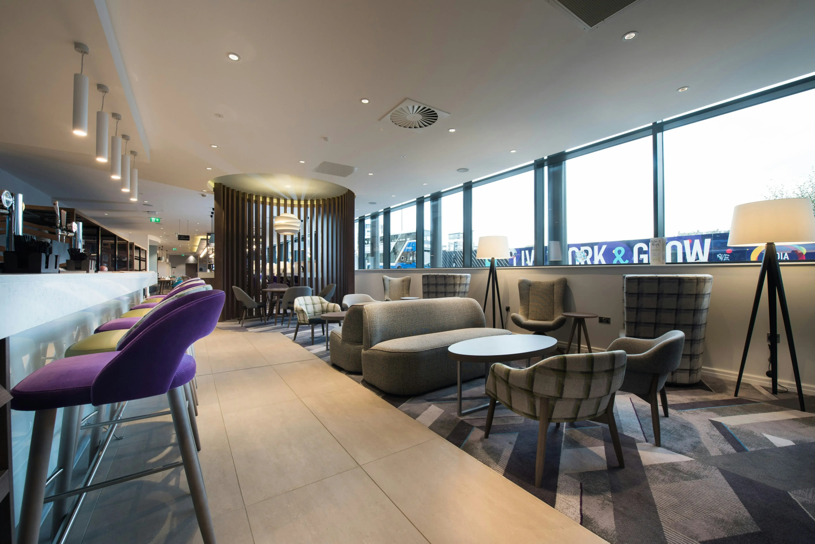 Photo - Hampton by Hilton Edinburgh West End