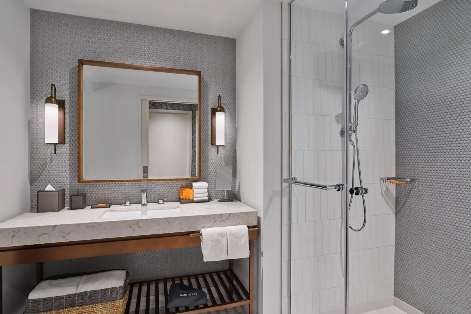 Photo - Walt Disney World Swan